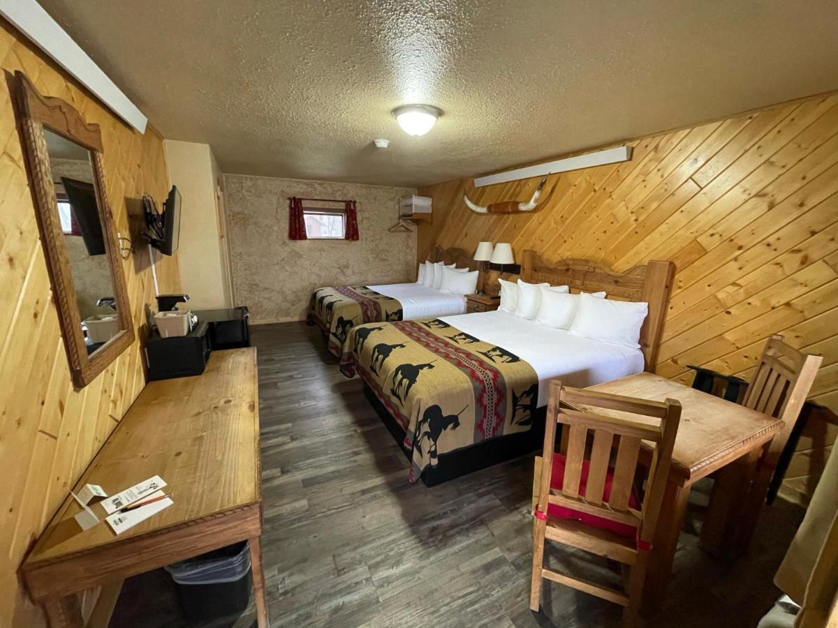 The Longhorn Ranch Resort Lodge & Rv Park Dubois Εξωτερικό φωτογραφία