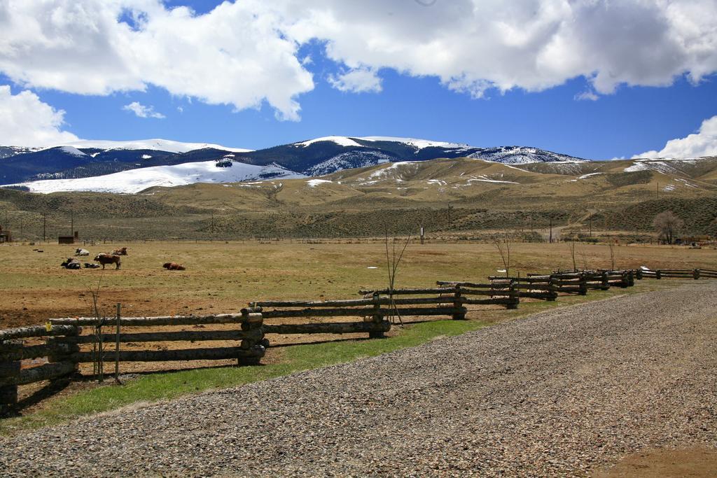 The Longhorn Ranch Resort Lodge & Rv Park Dubois Εξωτερικό φωτογραφία