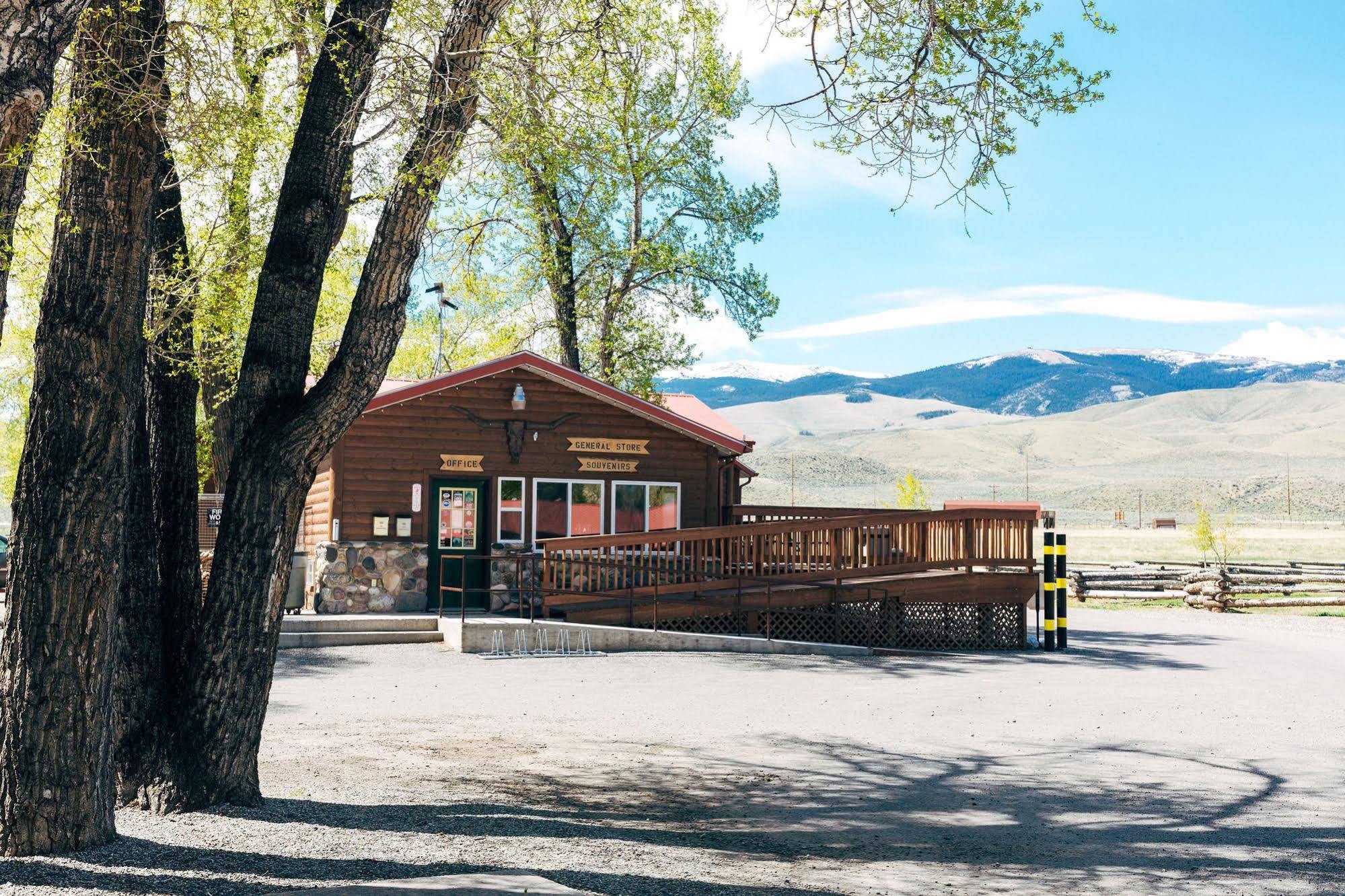 The Longhorn Ranch Resort Lodge & Rv Park Dubois Εξωτερικό φωτογραφία